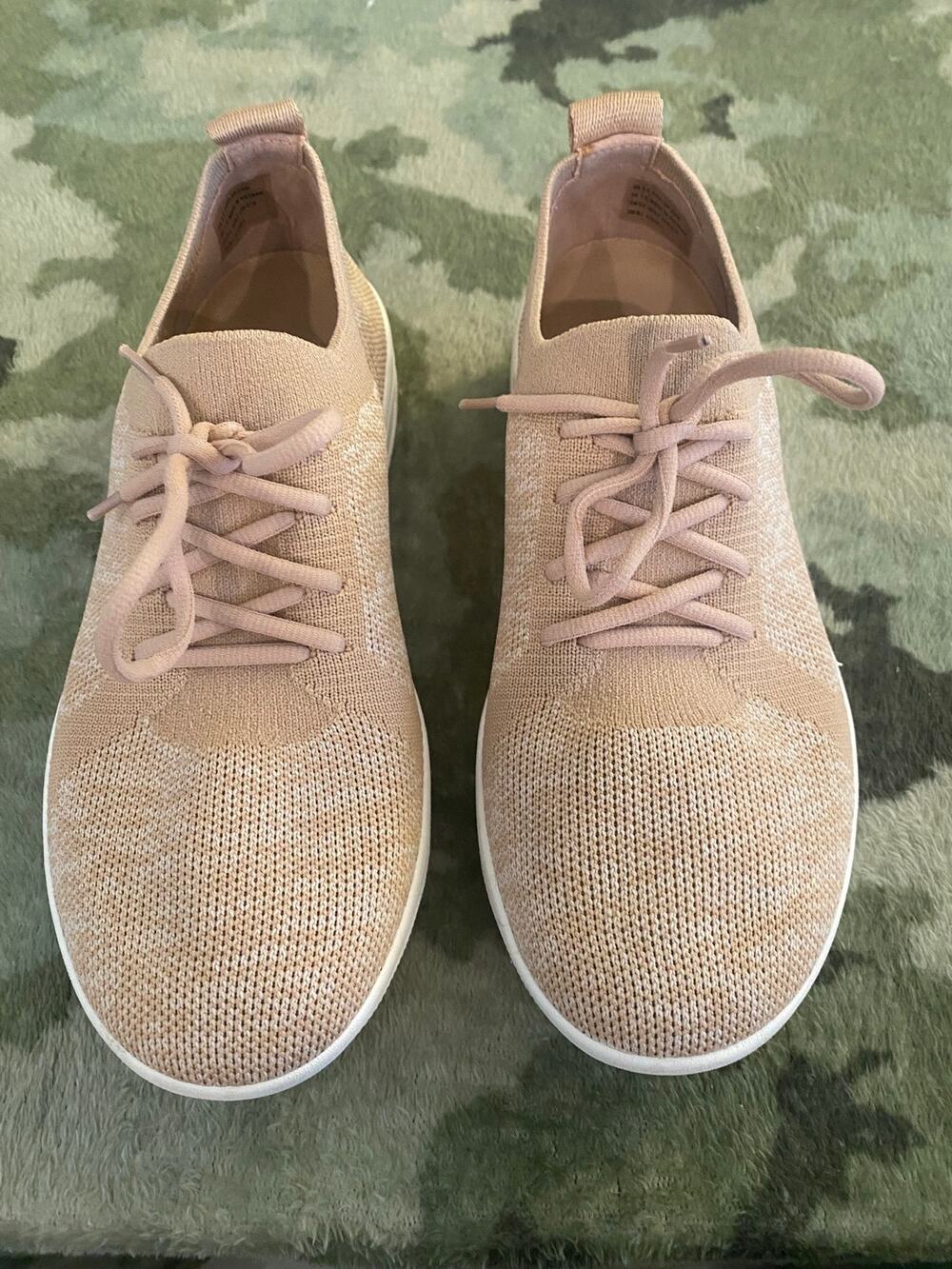 NWOT Women’s FitFlop SlipOn Sneakers Size 7.5, Mesh, Rose Blush